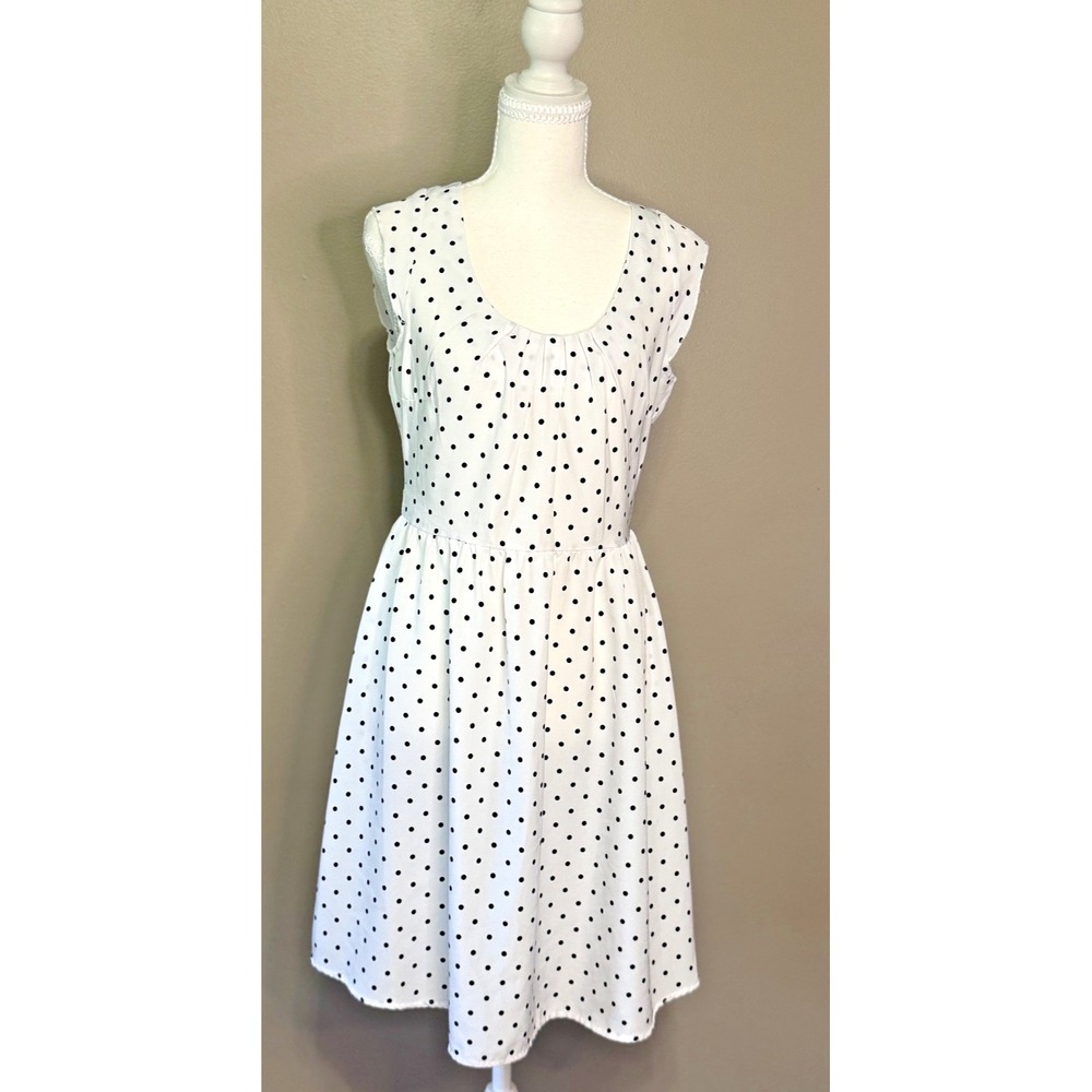 Fresh Made Polka Dot Dress Womens Medium White Black Sleeveless Mini D5117Y